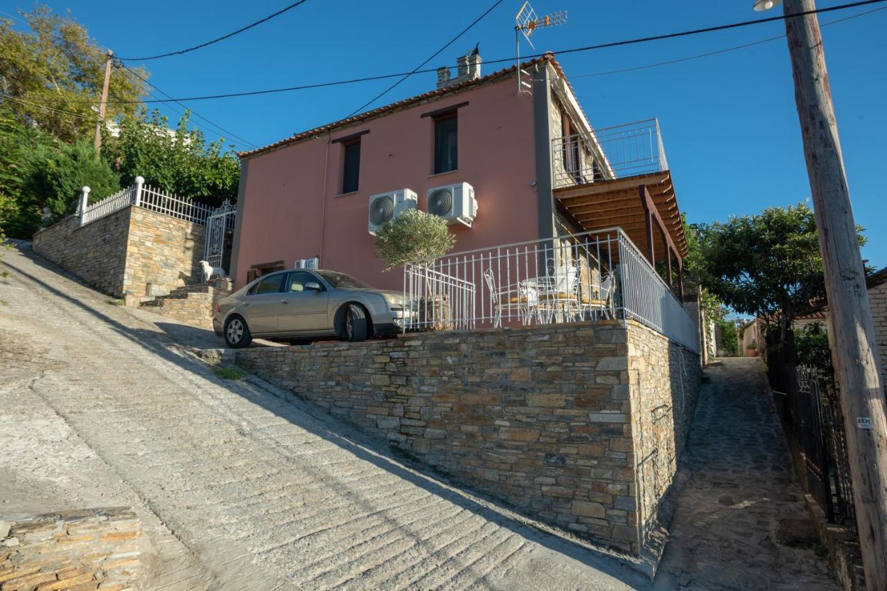 Με Θέα Το Ηλιοβασιλεμα 2 Villa Áfiszosz Kültér fotó