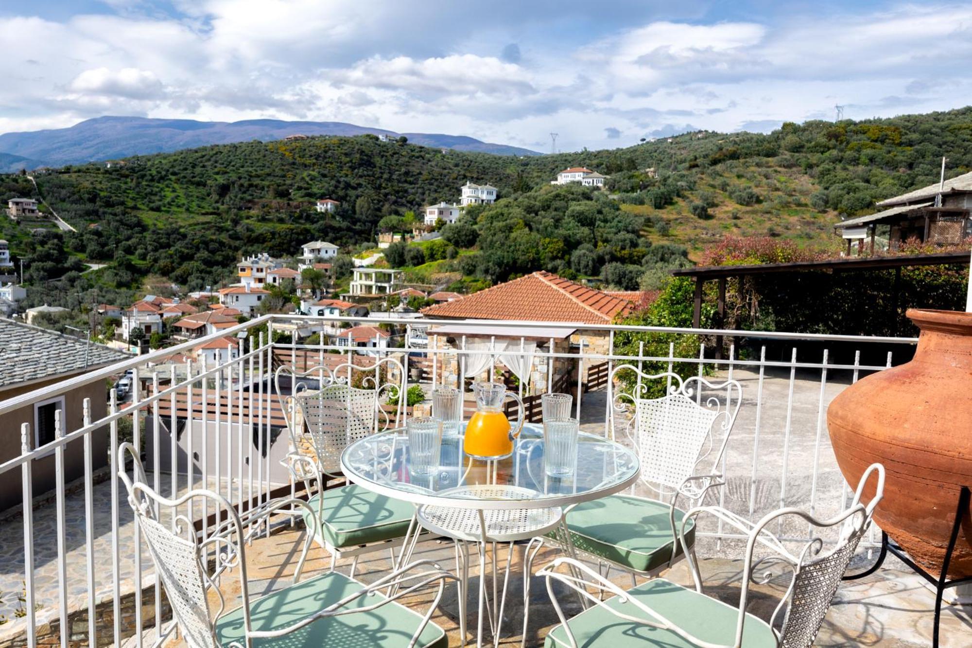 Με Θέα Το Ηλιοβασιλεμα 2 Villa Áfiszosz Kültér fotó